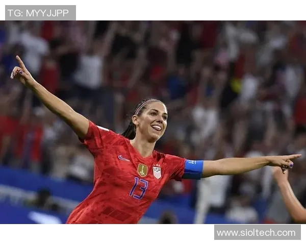 高清女足球星壁纸竖屏展示展现英姿飒爽与无畏精神的魅力瞬间